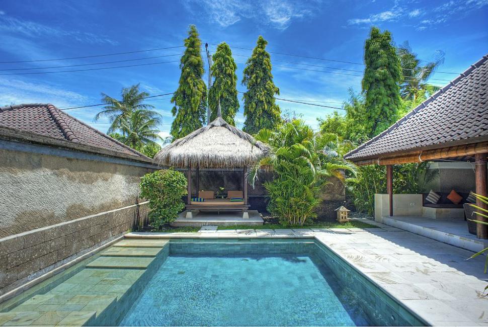 Pool Gili Villas