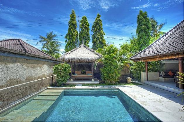 gilli villas pool